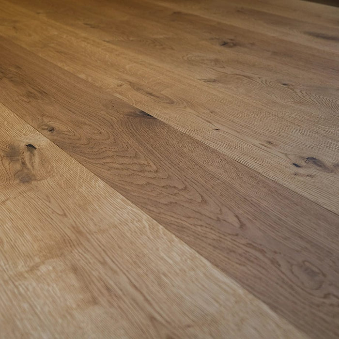 Wooden flooring oak wideplank, naturaly oiled 3-layer parquet