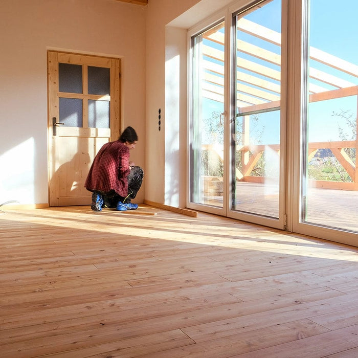 Wood flooring Oregon Pine WOODY, oiled, ready for living