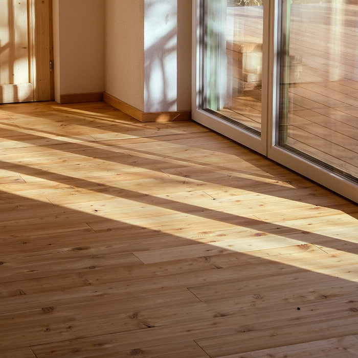 Wood flooring Oregon Pine WOODY, oiled, ready for living