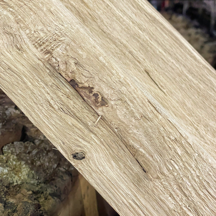 Pannello acustico in legno di quercia tagliato